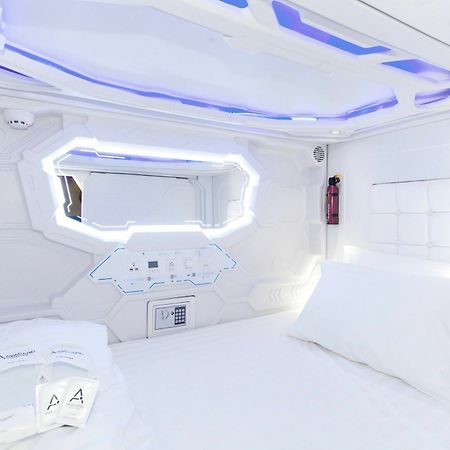 Avagard Capsule Hotel - Suvarnabhumi Airport Samut Prakan Εξωτερικό φωτογραφία
